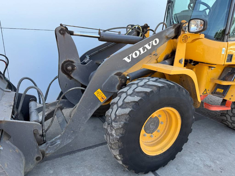 Pá carregadora de rodas Volvo L30G - German Machine / 3rd Function: foto 19