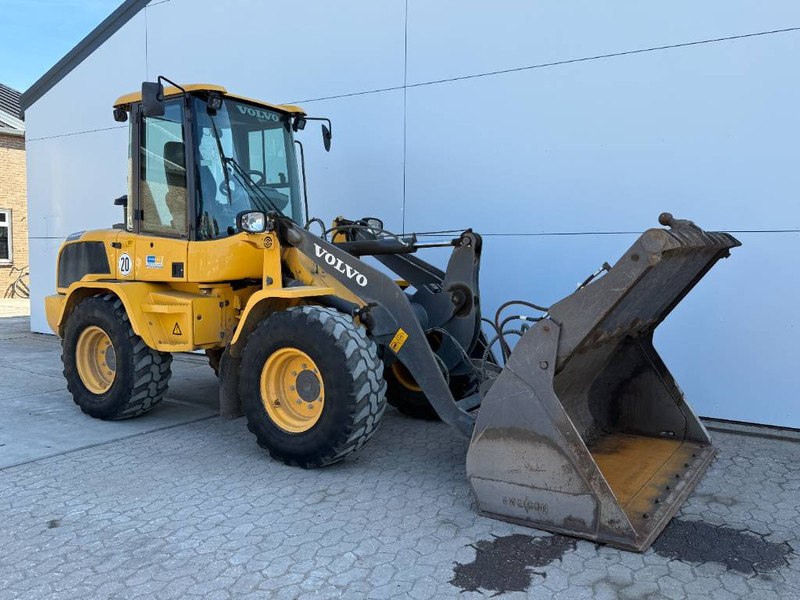 Pá carregadora de rodas Volvo L30G - German Machine / 3rd Function: foto 7