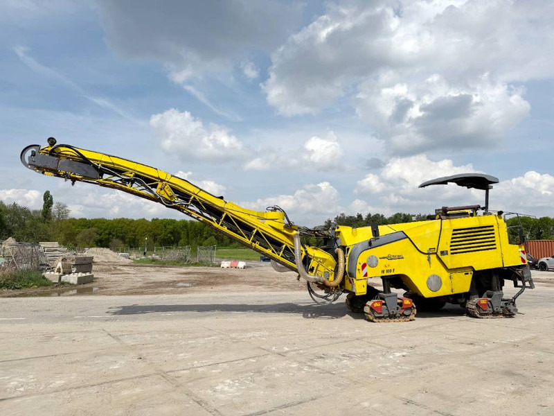 Wirtgen W100F - Dutch Machine / Top Condition - Máquina de asfalto: foto 1 Wirtgen W100F - Dutch Machine / Top Condition - Máquina de asfalto: foto 1