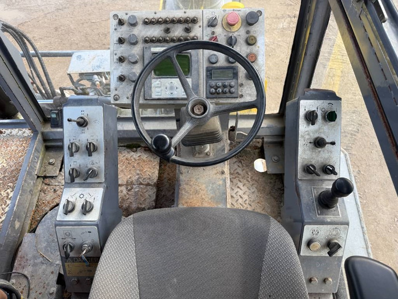 Máquina de asfalto Wirtgen WR2500SK - Dutch Machine / Extra Miller and Tires: foto 8
