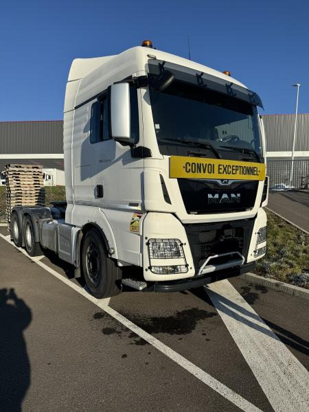 MAN TGX 33.640 - Tractor: foto 3 MAN TGX 33.640 - Tractor: foto 3