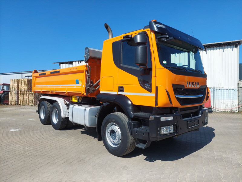Iveco AT260XZ/HR - Camião basculante: foto 3 Iveco AT260XZ/HR - Camião basculante: foto 3