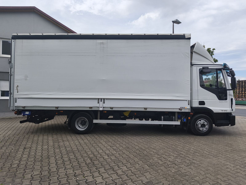 Iveco Eurocargo 75-210 - Camião de lona: foto 4 Iveco Eurocargo 75-210 - Camião de lona: foto 4