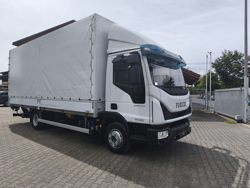 Iveco Eurocargo 75-210 Plane 3-Sitzer 4x2 Euro 6 LBW (20) - Camião de lona: foto 2 Iveco Eurocargo 75-210 Plane 3-Sitzer 4x2 Euro 6 LBW (20) - Camião de lona: foto 2