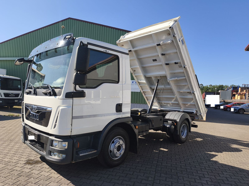 MAN TGL 8.180 Meiller Dreiseitenkipper 3-Sitzer 4x2 Euro 6 AHK (7) - Camião basculante: foto 2 MAN TGL 8.180 Meiller Dreiseitenkipper 3-Sitzer 4x2 Euro 6 AHK (7) - Camião basculante: foto 2