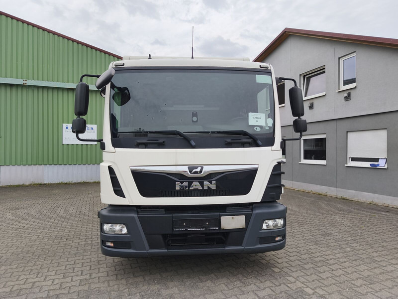 MAN TGL 8.190 Koffer gFH 4x2 Euro 6 AHK LBW (24) - Camião furgão: foto 3 MAN TGL 8.190 Koffer gFH 4x2 Euro 6 AHK LBW (24) - Camião furgão: foto 3