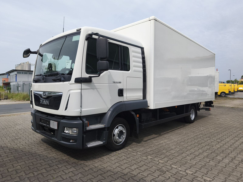 MAN TGL 8.190 Koffer gFH AHK LBW Euro 6 4x2 (11) TÜV NEU - Camião furgão: foto 1 MAN TGL 8.190 Koffer gFH AHK LBW Euro 6 4x2 (11) TÜV NEU - Camião furgão: foto 1