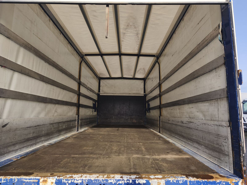 Camião de lona MAN TGL 8.220 4x2 Euro 6 LBW AHK (19): foto 12 Camião de lona MAN TGL 8.220 4x2 Euro 6 LBW AHK (19): foto 12