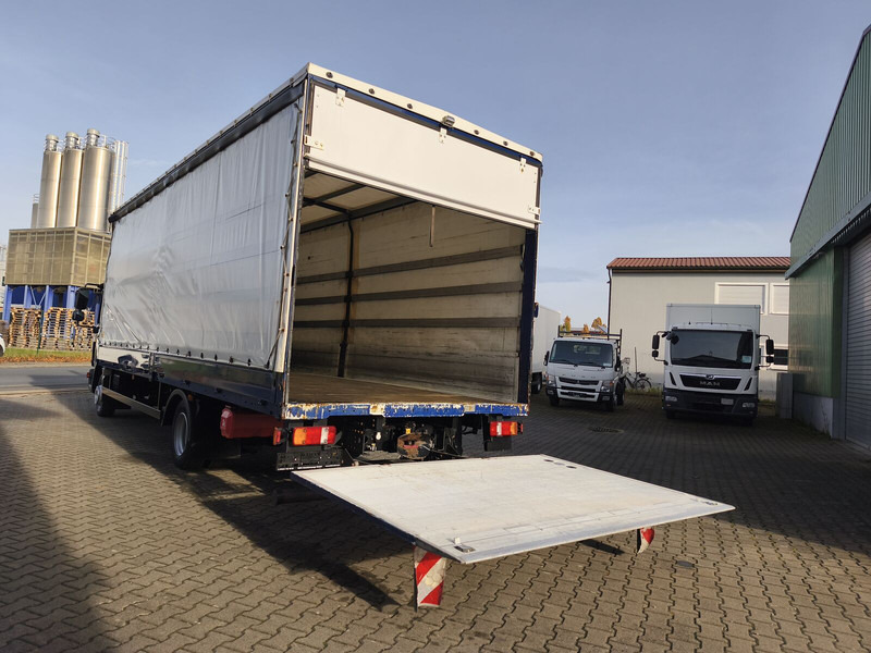 Camião de lona MAN TGL 8.220 4x2 Euro 6 LBW AHK (19): foto 9 Camião de lona MAN TGL 8.220 4x2 Euro 6 LBW AHK (19): foto 9