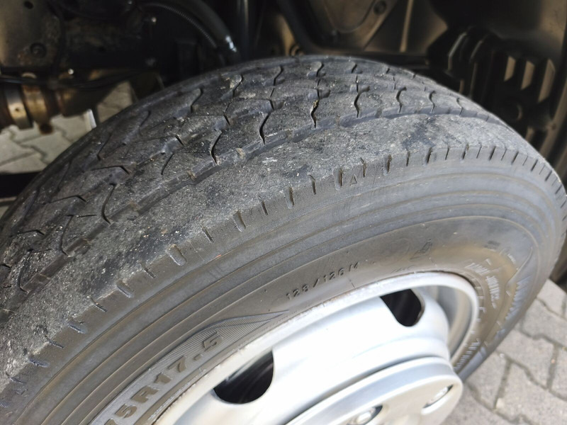 Camião de lona MAN TGL 8.220 4x2 Euro 6 LBW AHK (19): foto 14 Camião de lona MAN TGL 8.220 4x2 Euro 6 LBW AHK (19): foto 14