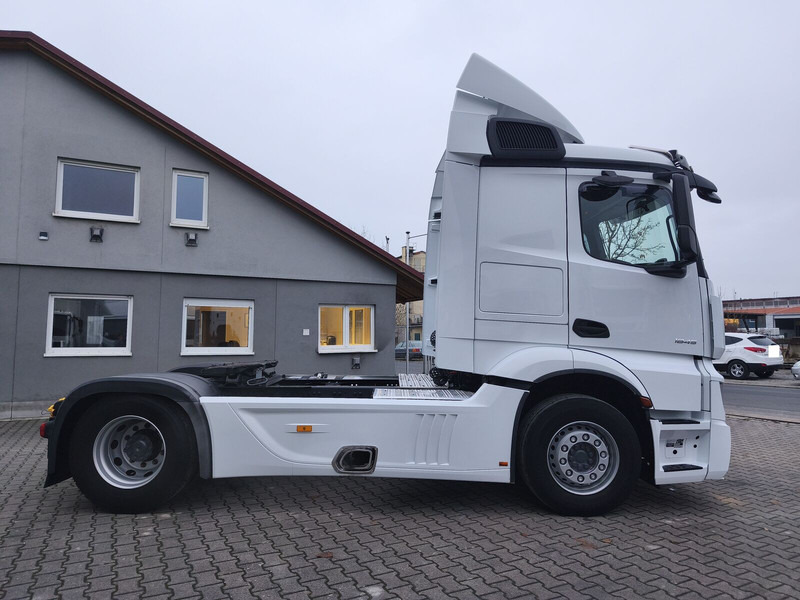 Mercedes-Benz Actros 1845 Sattelzugmaschine Euro 6 4x2 - Tractor: foto 4 Mercedes-Benz Actros 1845 Sattelzugmaschine Euro 6 4x2 - Tractor: foto 4