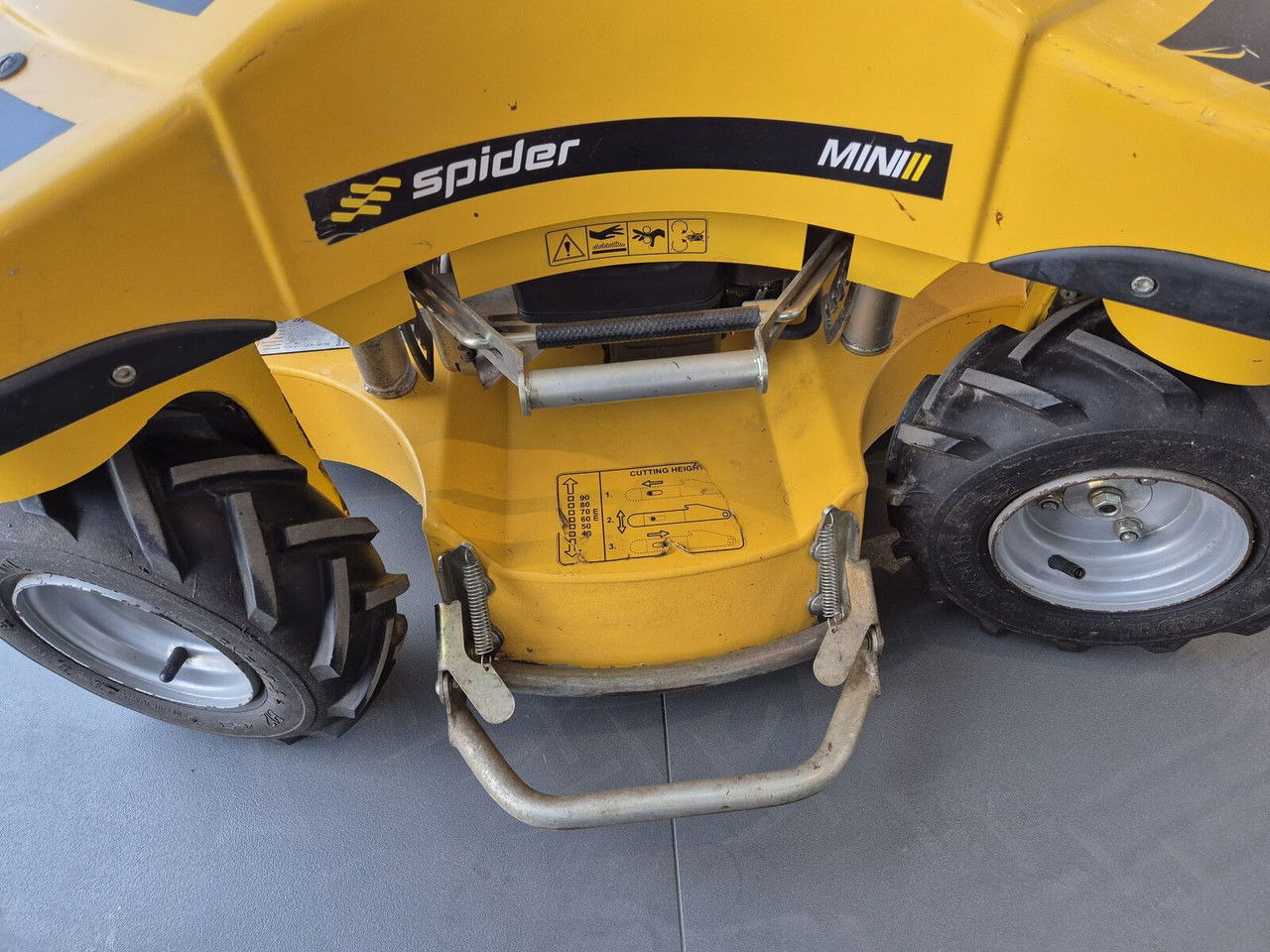 Cortador de grama MINI Mini Spider II / 4X4 / NEW Service / Works Great: foto 13