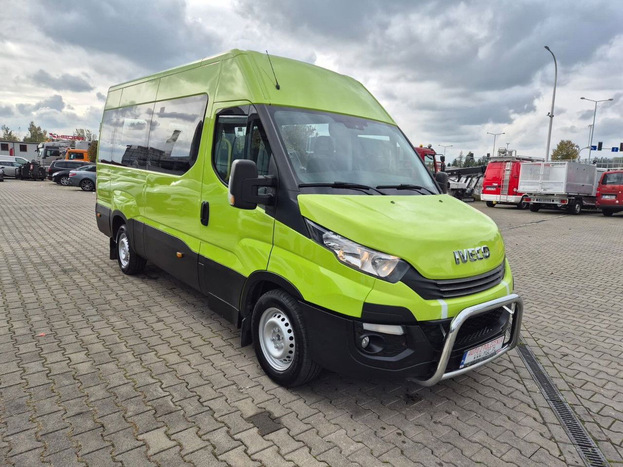 Iveco Daily 35S12 Hi-Matic - Máquina de outro: foto 4 Iveco Daily 35S12 Hi-Matic - Máquina de outro: foto 4