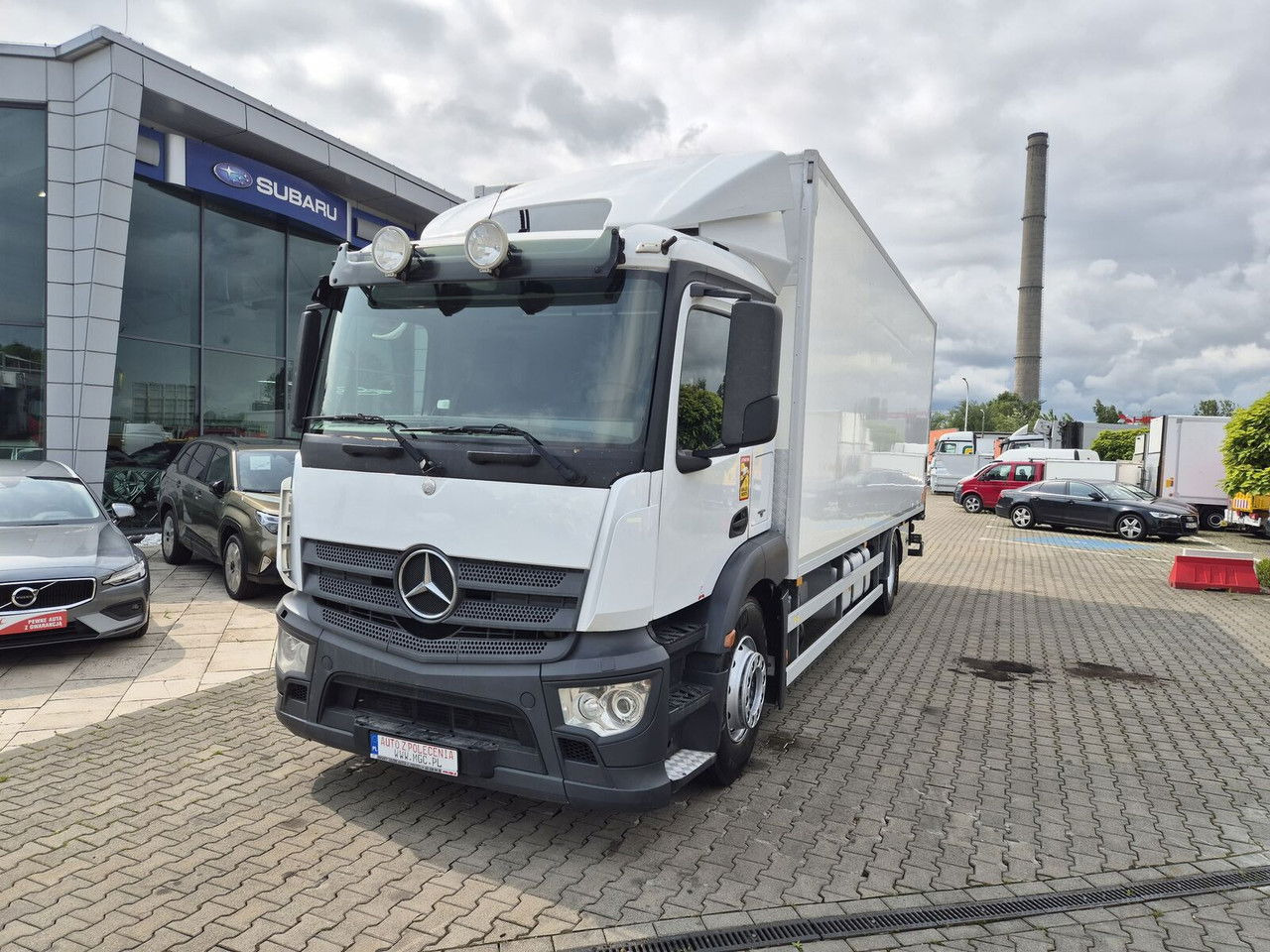 Mercedes-Benz Antos 1830 L / Container / Accident-Free / 1 Owner / Serviced / - Camião furgão: foto 2 Mercedes-Benz Antos 1830 L / Container / Accident-Free / 1 Owner / Serviced / - Camião furgão: foto 2