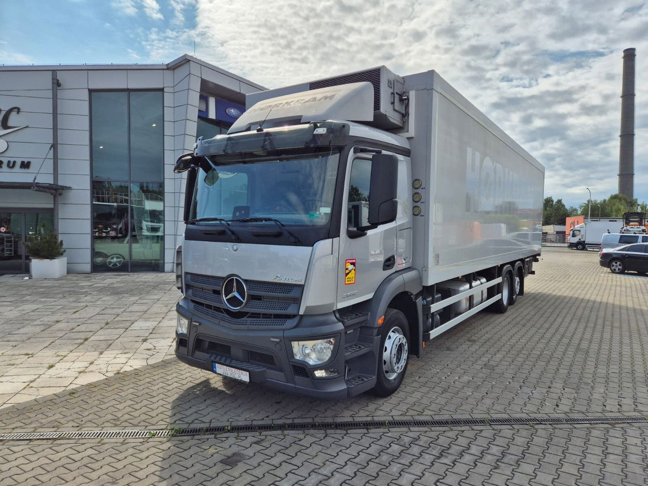 Mercedes-Benz Antos 2532 L - Camião frigorífico: foto 3 Mercedes-Benz Antos 2532 L - Camião frigorífico: foto 3