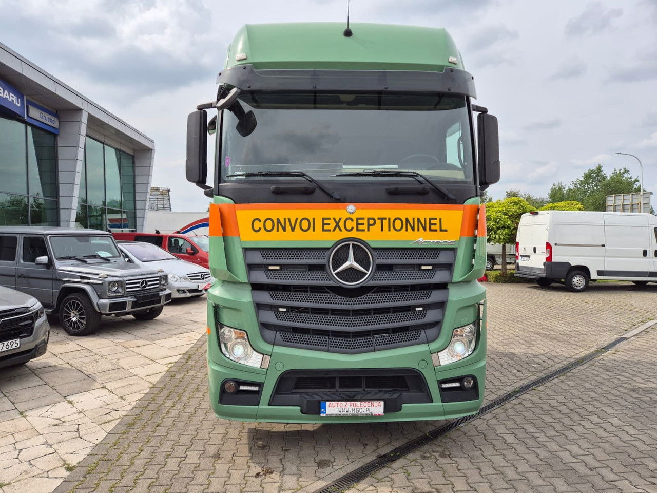 Mercedes-Benz Actros 4163 8X4 / 1 Owner / LOW KM / Super Condition - Tractor: foto 4 Mercedes-Benz Actros 4163 8X4 / 1 Owner / LOW KM / Super Condition - Tractor: foto 4