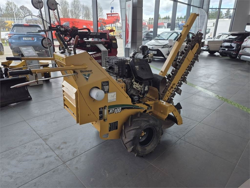 Vermeer RT 100 / TRENCH SAW / MINI CHAIN EXCAVATOR / IDE - Colocadora de tubagem: foto 1 Vermeer RT 100 / TRENCH SAW / MINI CHAIN EXCAVATOR / IDE - Colocadora de tubagem: foto 1
