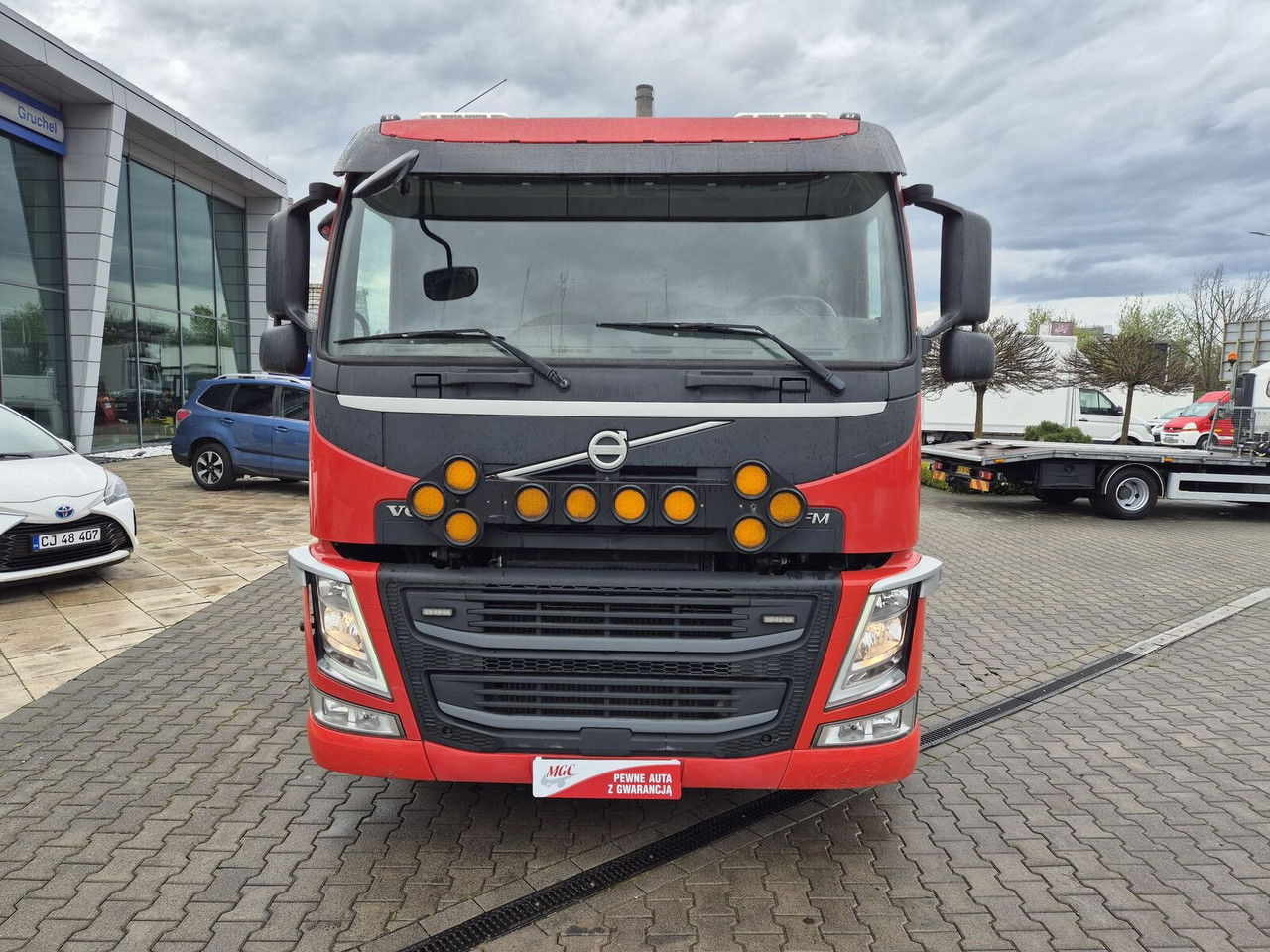 Volvo FM 330 Webasto / HDS Hiab / 1 Owner Volvo FM 330 Webasto / HDS Hiab / 1 Owner - Camião de caixa aberta/ Plataforma, Camião grua: foto 4 Volvo FM 330 Webasto / HDS Hiab / 1 Owner Volvo FM 330 Webasto / HDS Hiab / 1 Owner - Camião de caixa aberta/ Plataforma, Camião grua: foto 4