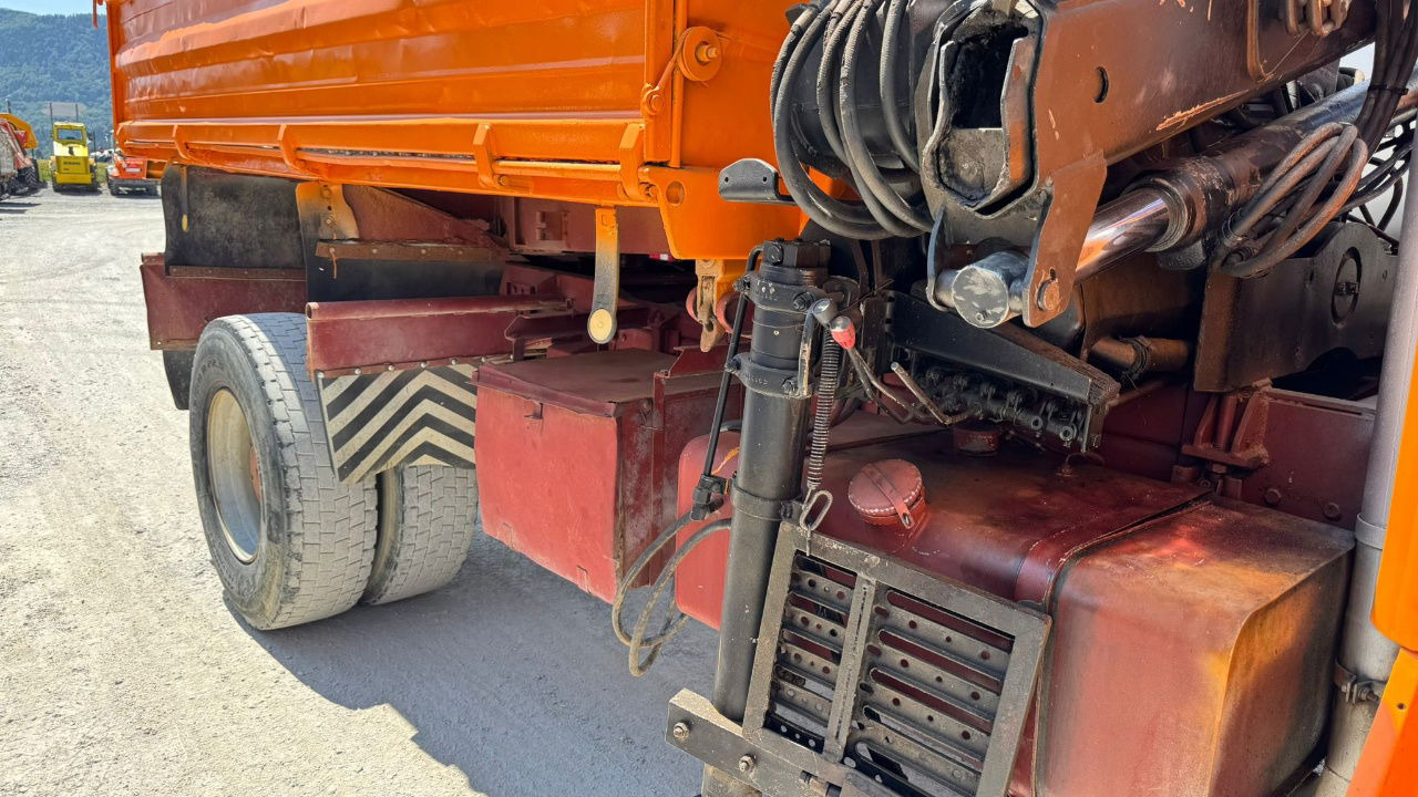Iveco 160-23 4x4 tipper - crane 9m - Camião basculante: foto 3 Iveco 160-23 4x4 tipper - crane 9m - Camião basculante: foto 3