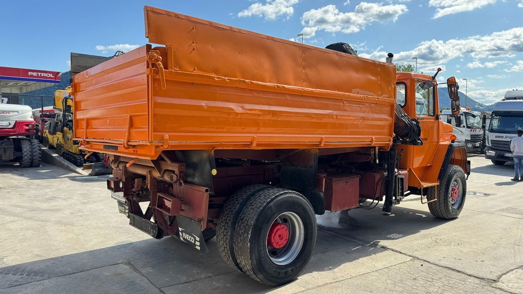 Iveco 160-23 4x4 tipper - crane 9m - Camião basculante: foto 4 Iveco 160-23 4x4 tipper - crane 9m - Camião basculante: foto 4