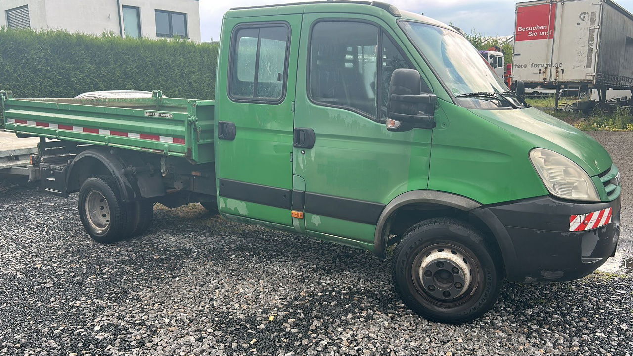 Iveco Daily 65C18K tipper - 6 seats - Carrinha basculante: foto 3 Iveco Daily 65C18K tipper - 6 seats - Carrinha basculante: foto 3