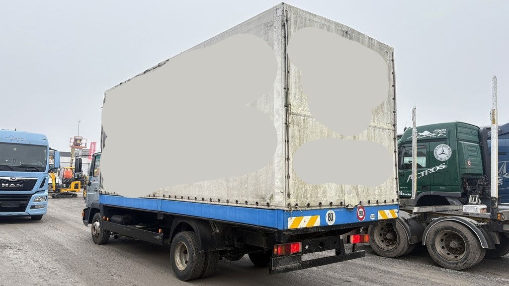 MAN 9.174 4x2 stake body+tarpaulin - Camião de caixa aberta/ Plataforma: foto 4 MAN 9.174 4x2 stake body+tarpaulin - Camião de caixa aberta/ Plataforma: foto 4