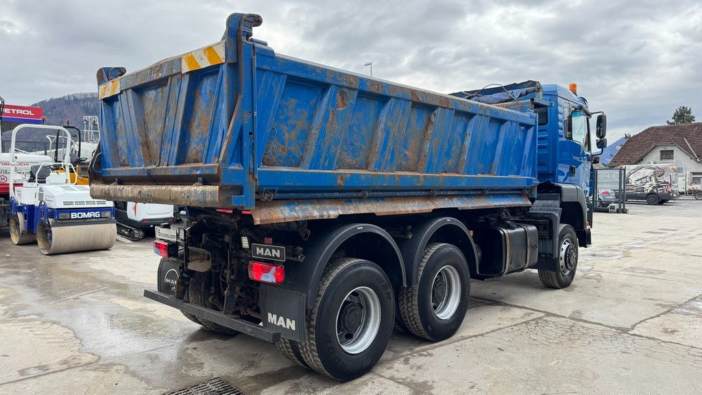 MAN TGA 26.480 6x6 meiller tipper - euro 3 - Camião basculante: foto 5 MAN TGA 26.480 6x6 meiller tipper - euro 3 - Camião basculante: foto 5
