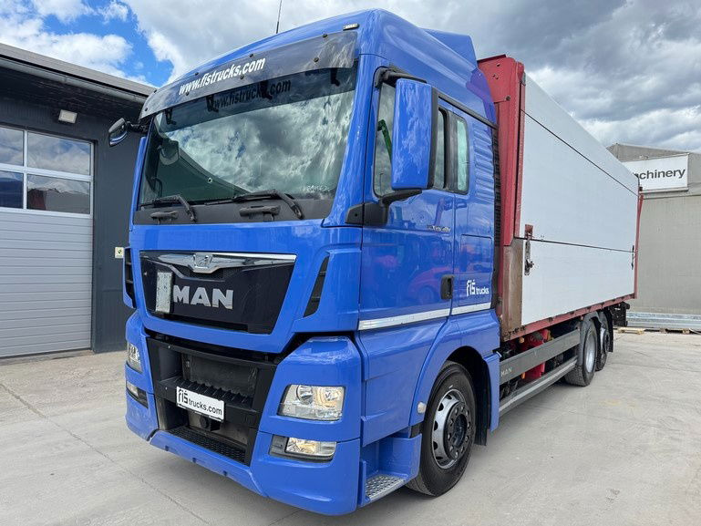 MAN TGX 26.440 6x2 box truck - retarder - lifting axle - Camião furgão: foto 1 MAN TGX 26.440 6x2 box truck - retarder - lifting axle - Camião furgão: foto 1