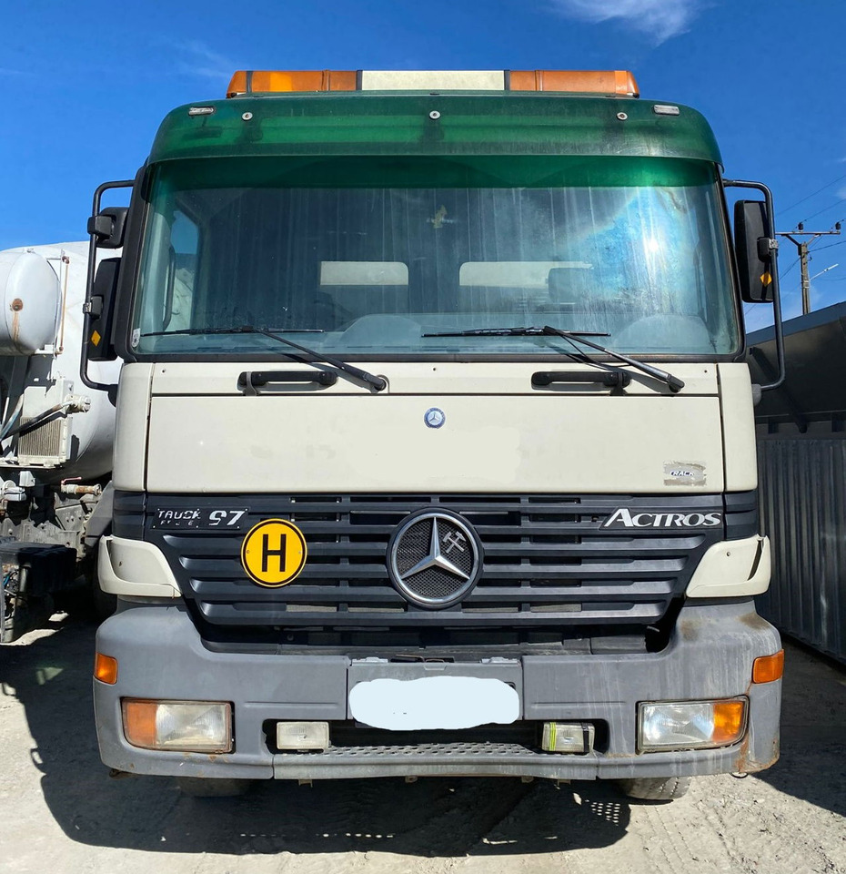 Mercedes-Benz Actros 2635 K 6X4 3 sided tipper - Camião basculante: foto 3 Mercedes-Benz Actros 2635 K 6X4 3 sided tipper - Camião basculante: foto 3