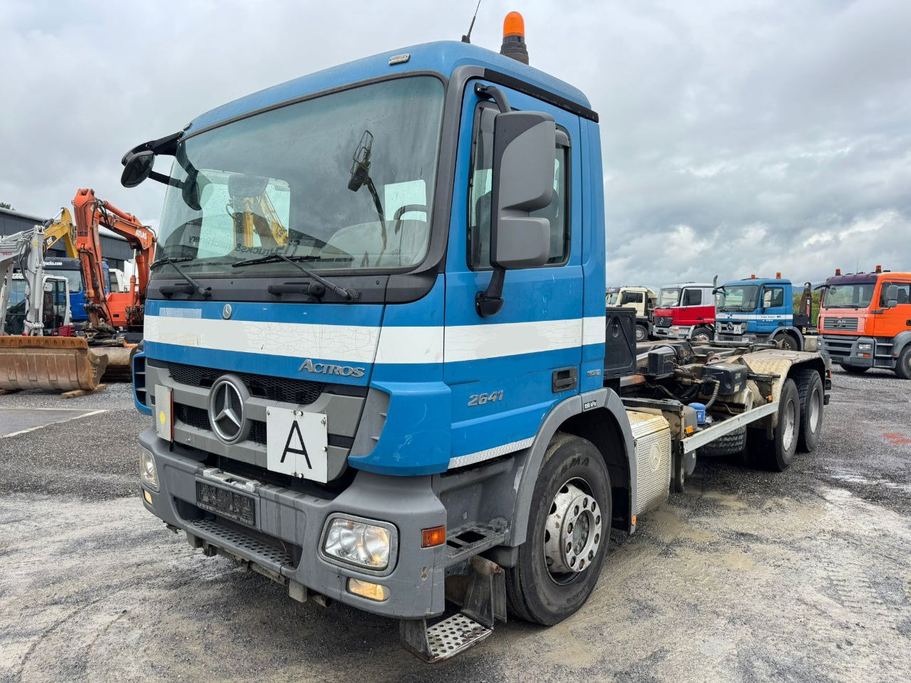 Mercedes-Benz Actros 2641 6x4 hiab abroll tipper - spring - Camião transportador de contêineres/ Caixa móvel: foto 1 Mercedes-Benz Actros 2641 6x4 hiab abroll tipper - spring - Camião transportador de contêineres/ Caixa móvel: foto 1