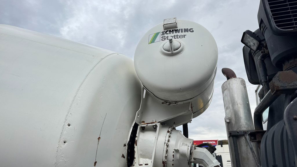 Mercedes-Benz Actros 3536 8x4 stetter schwing mixer 9m3 - Camião betoneira: foto 4 Mercedes-Benz Actros 3536 8x4 stetter schwing mixer 9m3 - Camião betoneira: foto 4