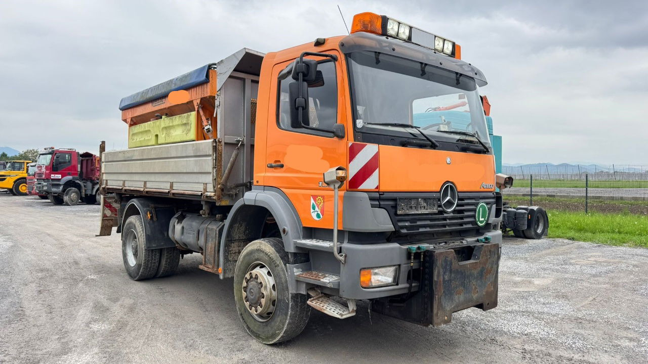 Mercedes-Benz Atego 1828 AK 4X4 meiller tipper - snow plow - salt spreader - Camião basculante: foto 3 Mercedes-Benz Atego 1828 AK 4X4 meiller tipper - snow plow - salt spreader - Camião basculante: foto 3