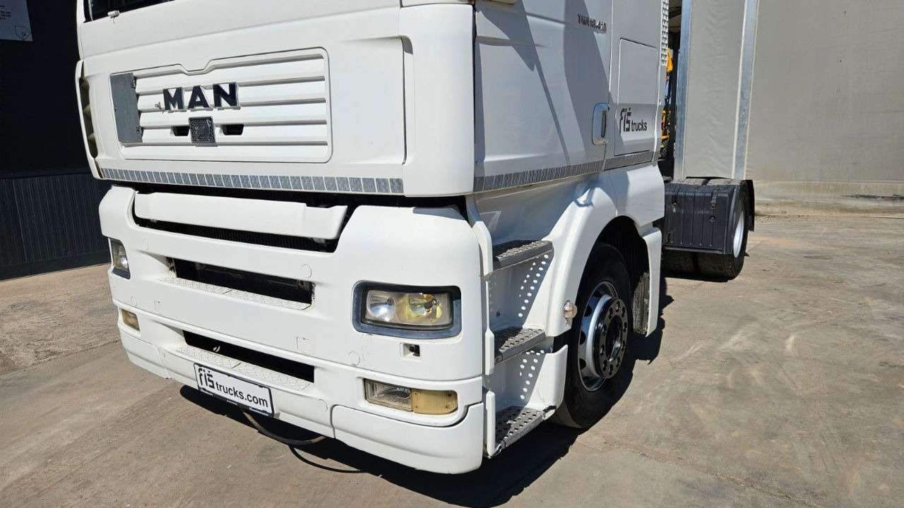 MAN TGA 18.413 4X2 tractor unit - Tractor: foto 2 MAN TGA 18.413 4X2 tractor unit - Tractor: foto 2