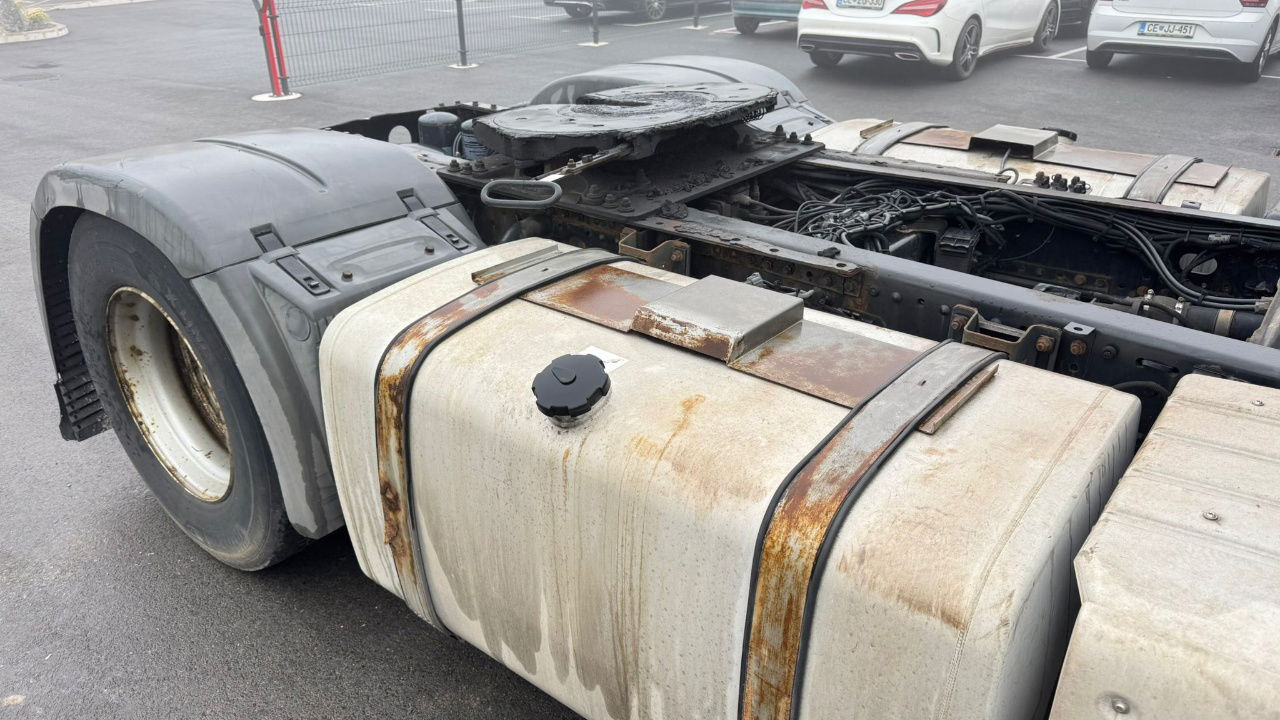 MAN TGX 18.560 4X2 tractor unit - retarder - Tractor: foto 4 MAN TGX 18.560 4X2 tractor unit - retarder - Tractor: foto 4