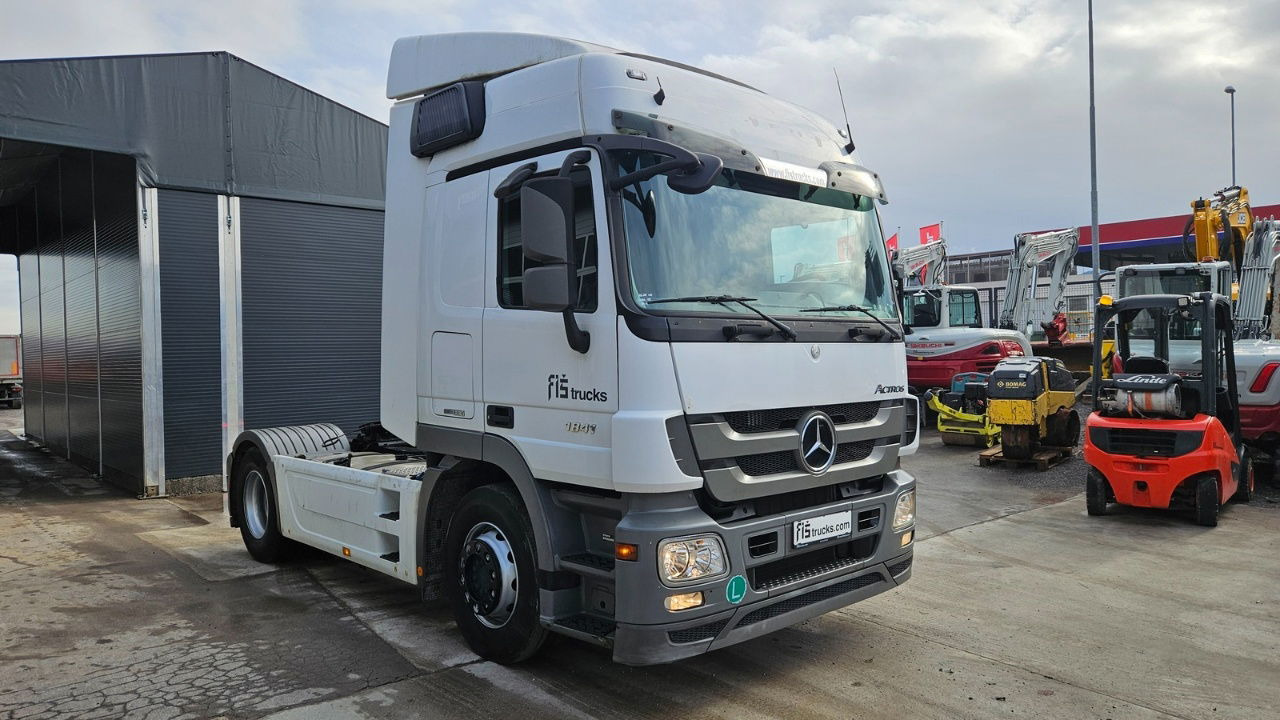 Mercedes-Benz Actros 1841 4x2 tractor unit - retarder - Tractor: foto 3 Mercedes-Benz Actros 1841 4x2 tractor unit - retarder - Tractor: foto 3