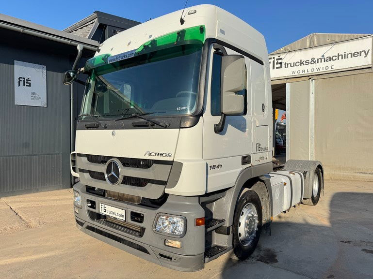 Mercedes-Benz Actros 1841 LS 4x2 tractor unit - Tractor: foto 1 Mercedes-Benz Actros 1841 LS 4x2 tractor unit - Tractor: foto 1