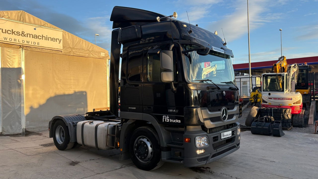 Mercedes-Benz Actros 1846 4x2 tractor unit - retarder - Tractor: foto 2 Mercedes-Benz Actros 1846 4x2 tractor unit - retarder - Tractor: foto 2