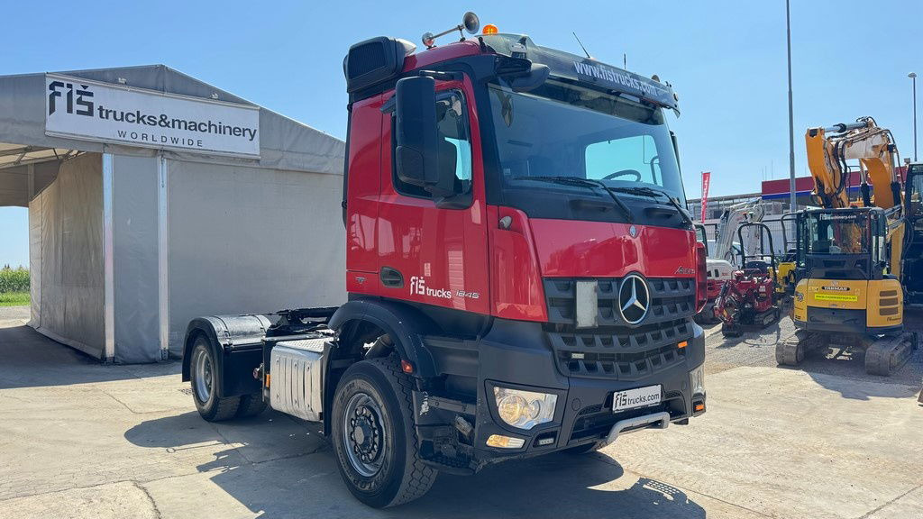 Mercedes-Benz Arocs 1845 HAD 4X4 tractor unit - tipp. hydr. - Tractor: foto 3 Mercedes-Benz Arocs 1845 HAD 4X4 tractor unit - tipp. hydr. - Tractor: foto 3