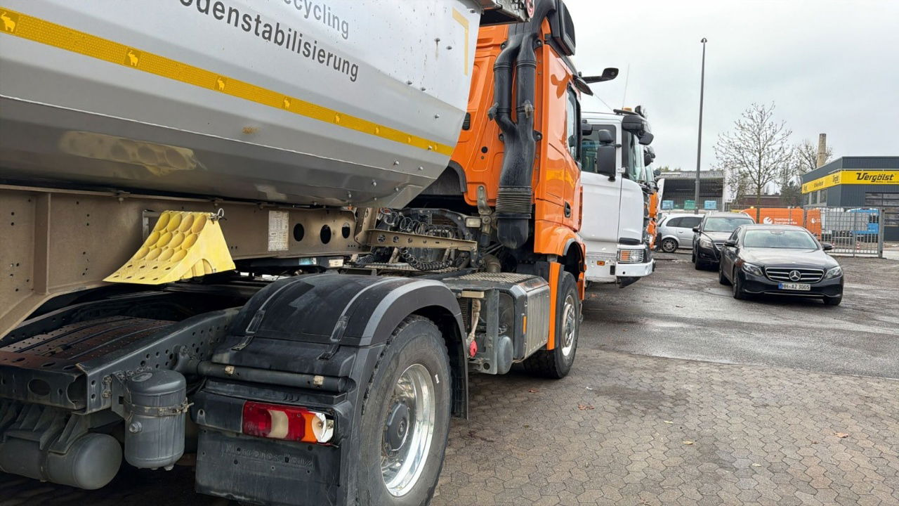 Mercedes-Benz Arocs 1851 LS HAD 4X4 - Euro 6 - retarder - tipper hydraulics - Tractor: foto 3 Mercedes-Benz Arocs 1851 LS HAD 4X4 - Euro 6 - retarder - tipper hydraulics - Tractor: foto 3