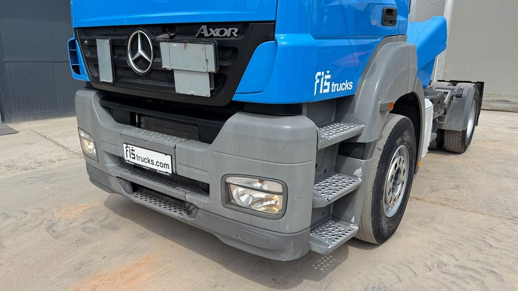 Mercedes-Benz Axor 1840 LS 4x2 tipper hydraulics - Tractor: foto 2 Mercedes-Benz Axor 1840 LS 4x2 tipper hydraulics - Tractor: foto 2