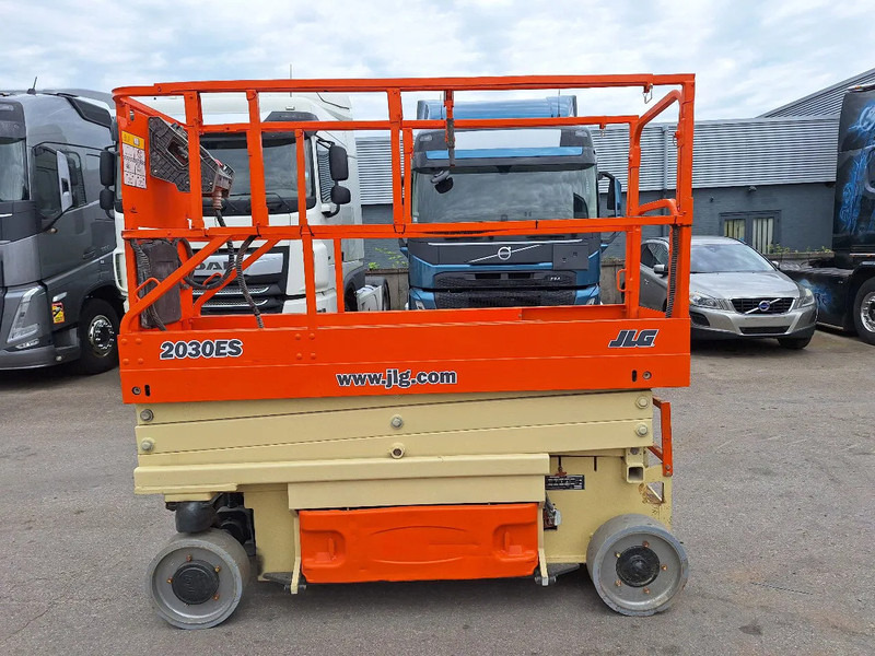 JLG 2030 ES - Plataforma de Tijera/ Plataforma de tesoura: foto 3 JLG 2030 ES - Plataforma de Tijera/ Plataforma de tesoura: foto 3