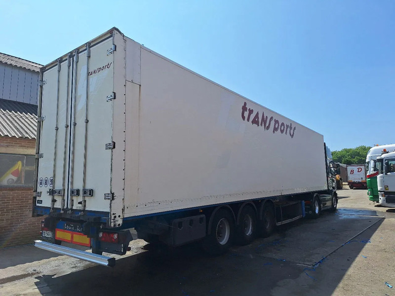 Lecitrailer 3E20BD1SP - Semi-reboque furgão: foto 2 Lecitrailer 3E20BD1SP - Semi-reboque furgão: foto 2