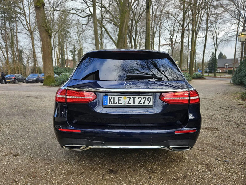 Mercedes-Benz E-Klasse E-Klasse - Automóvel: foto 5 Mercedes-Benz E-Klasse E-Klasse - Automóvel: foto 5