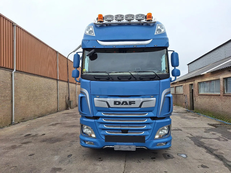 DAF XF 530 XF 530 - Tractor: foto 2 DAF XF 530 XF 530 - Tractor: foto 2