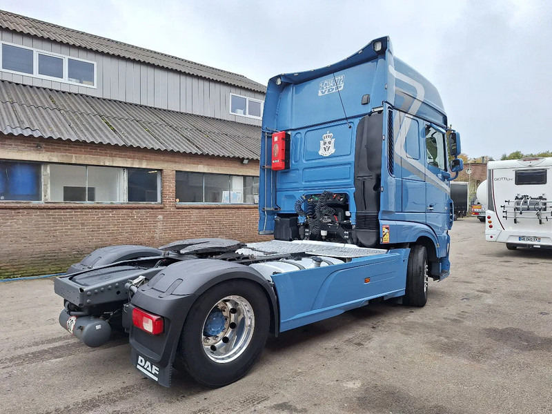 DAF XF 530 XF 530 - Tractor: foto 4 DAF XF 530 XF 530 - Tractor: foto 4