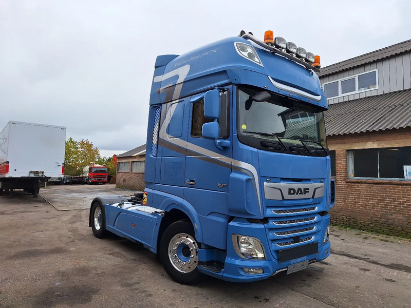 DAF XF 530 XF 530 - Tractor: foto 3 DAF XF 530 XF 530 - Tractor: foto 3