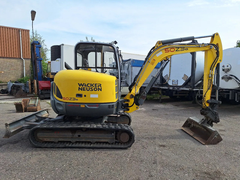 WACKER NEUSON 50Z3-RD - Mini escavadeira: foto 2 WACKER NEUSON 50Z3-RD - Mini escavadeira: foto 2