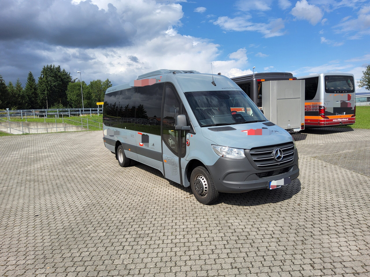 Mercedes Benz 517 cdi BusDesign Comfort 19+1+1 Schlafsitze / USB / Klima / Automatik - Minibus, Furgão de passageiros: foto 1 Mercedes Benz 517 cdi BusDesign Comfort 19+1+1 Schlafsitze / USB / Klima / Automatik - Minibus, Furgão de passageiros: foto 1