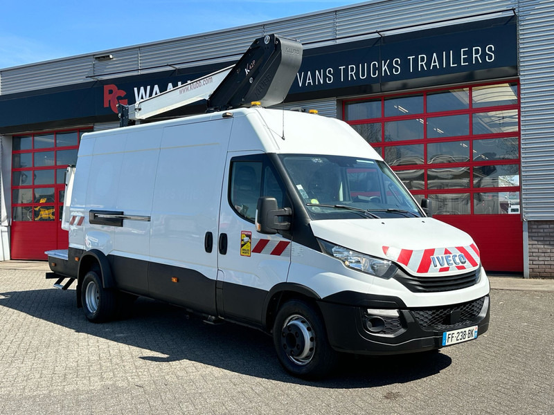 Iveco 70C15H 2 persoonslift K 42 - Camião: foto 4 Iveco 70C15H 2 persoonslift K 42 - Camião: foto 4
