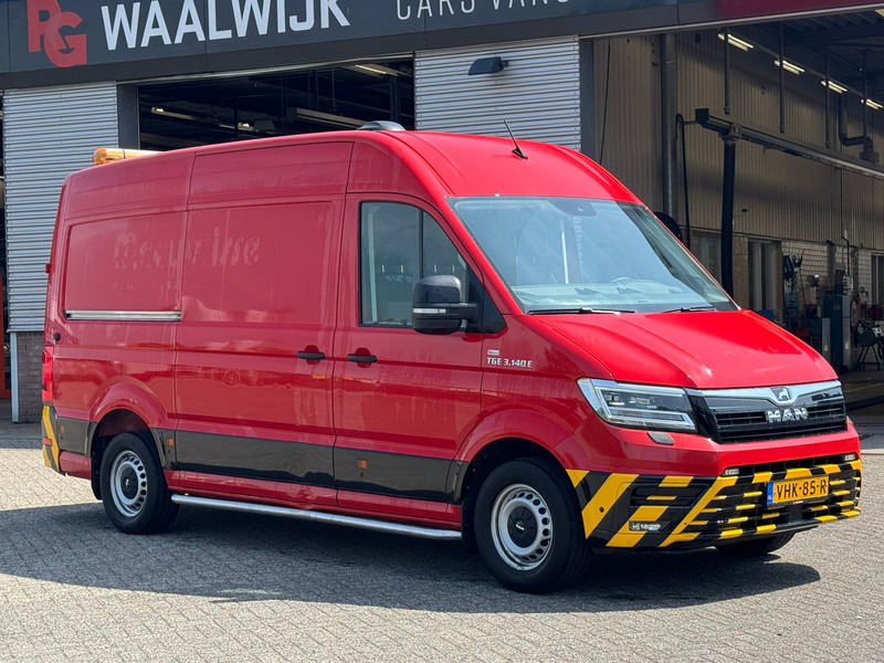 MAN TGE 3.140 E Elektrisch APK 11-2025 Actieradius 130 km - Furgão, Carrinha elétrica: foto 1 MAN TGE 3.140 E Elektrisch APK 11-2025 Actieradius 130 km - Furgão, Carrinha elétrica: foto 1